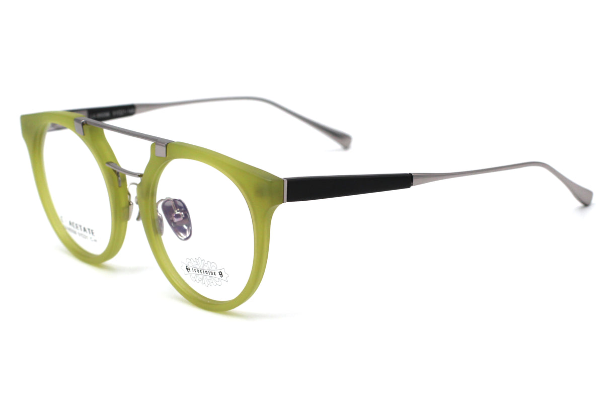 Seaweed Matte with Polished Silver